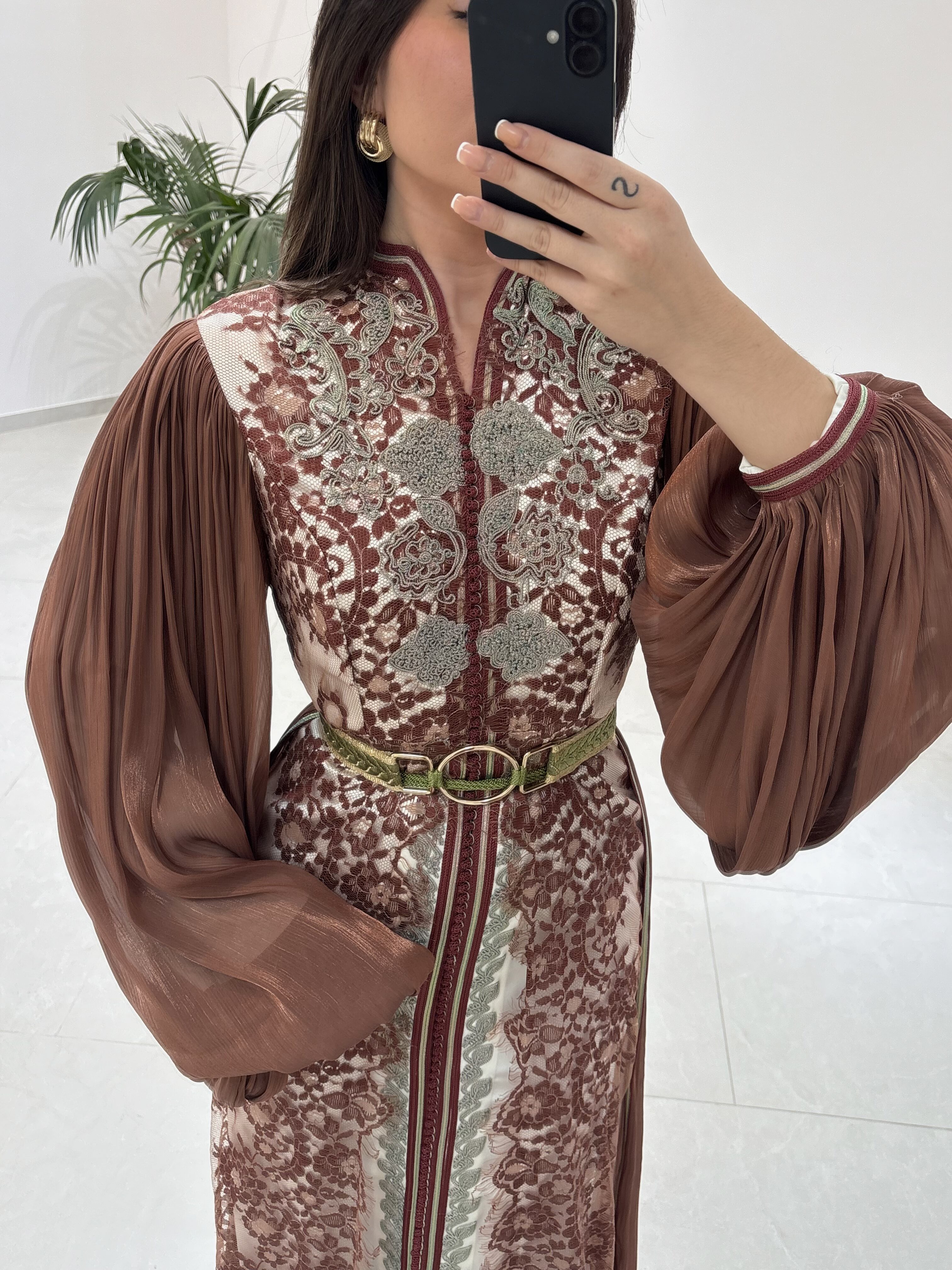 ANIYAA – Image 2