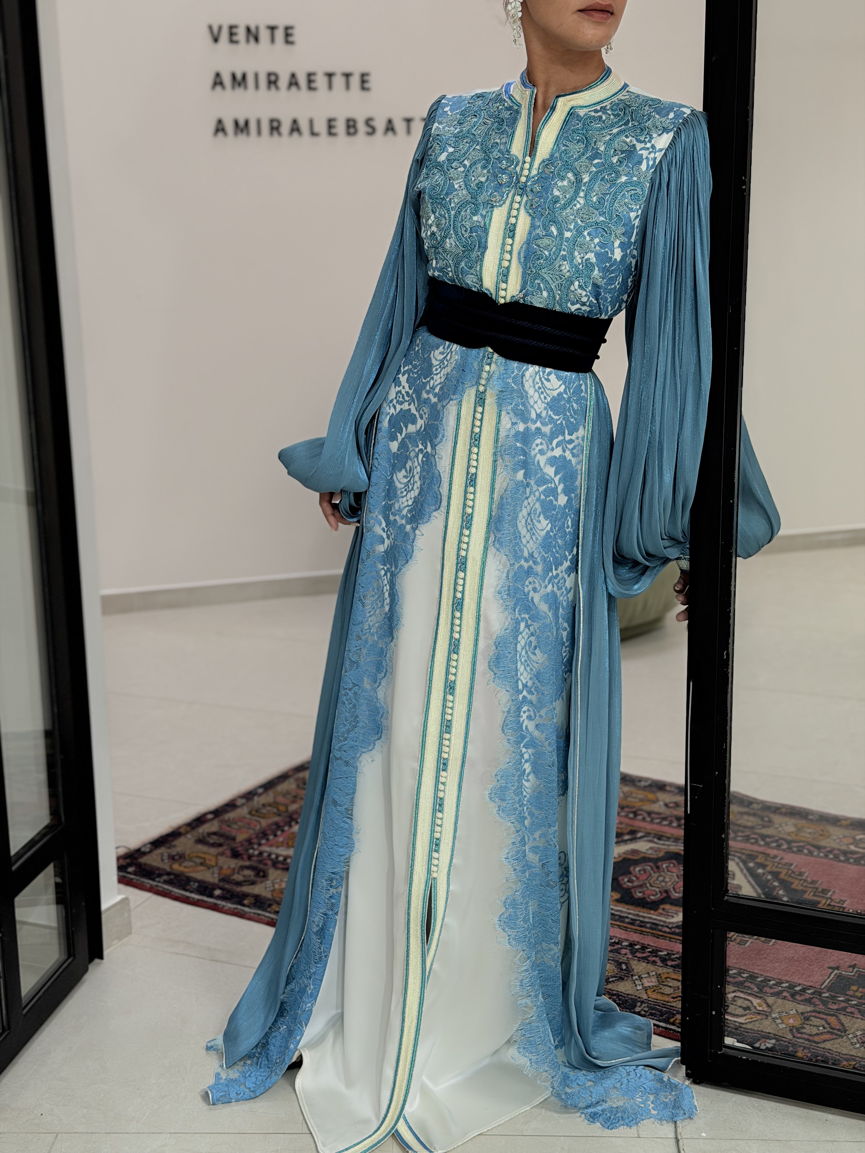 BLUEWY – Image 2